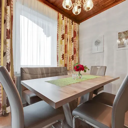 Cozy Apartment In Afritz Am See Near Gerlitzen Ski Area Exterior photo