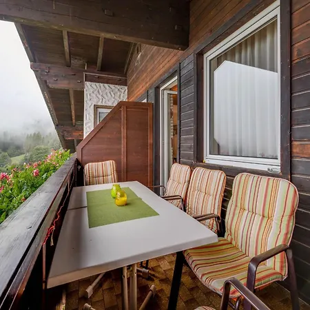 Cozy Apartment In Afritz Am See Near Gerlitzen Ski Area Exterior photo